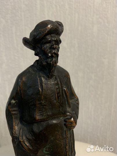 Статуэтка старинная