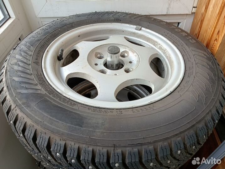 Колеса зимние 175/70R13 Nordman 8