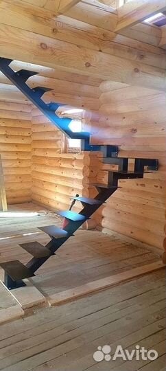 Лестницы на металлокаркасе