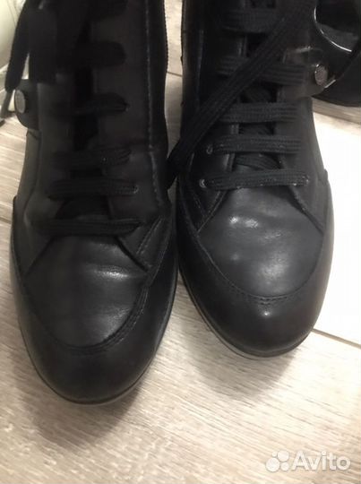 Кросовки ботинки ботильоны