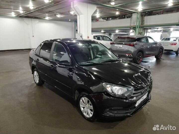 LADA Granta 1.6 МТ, 2022, битый, 19 547 км