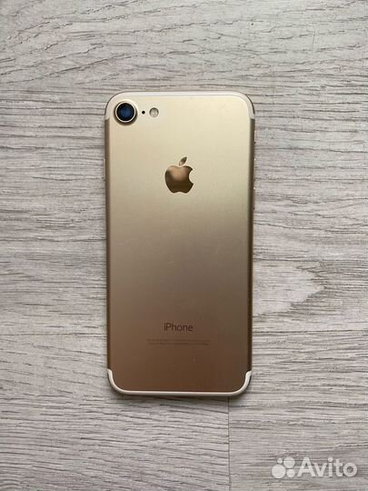 iPhone 7, 32 ГБ