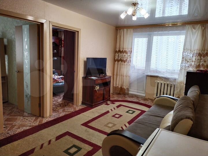 3-к. квартира, 50 м², 2/5 эт.