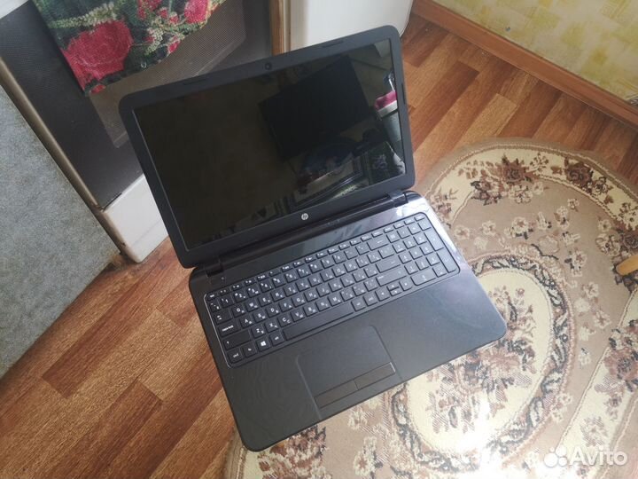 4-х ядерный нoут HP 15-G021sr с видюхой 2 гига