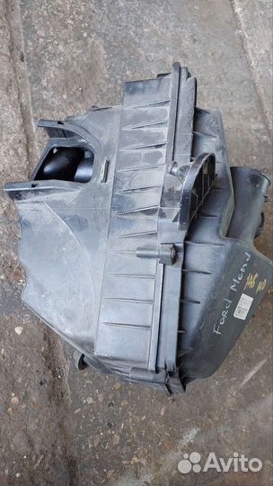 Корпус воздушного фильтра Ford mondeo