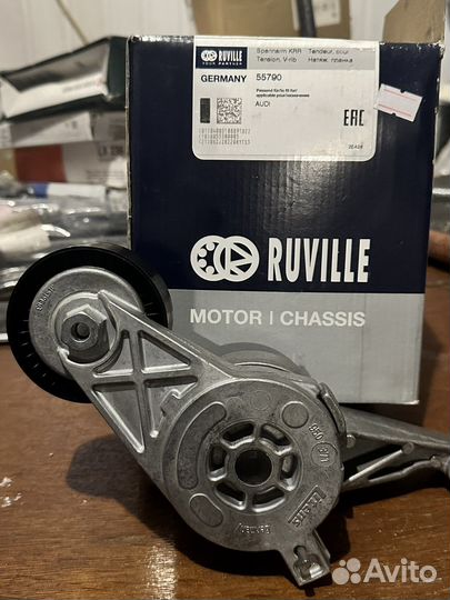 Натяжитель с роликом