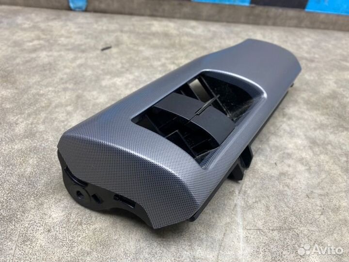 Накладка на торпедо Kia Sorento XM FL 2.4 G4KE аt