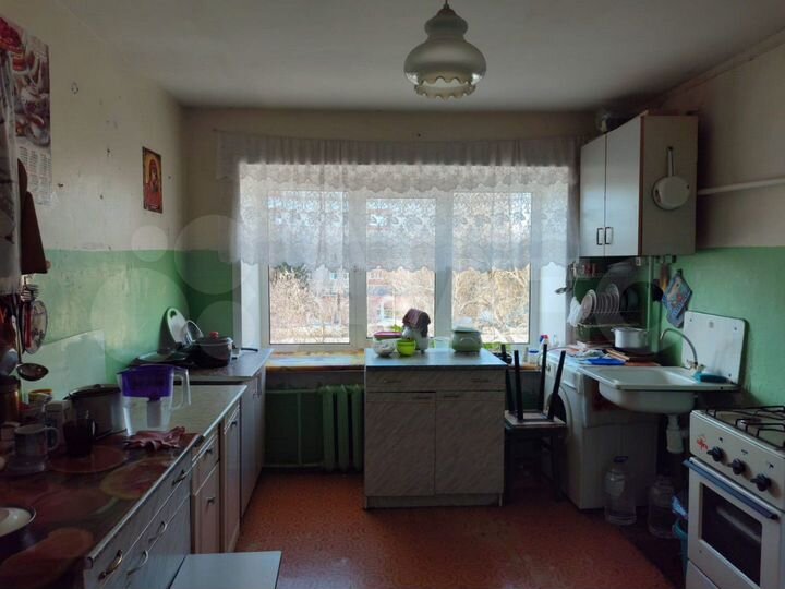 Комната 11,8 м² в 6-к., 4/4 эт.