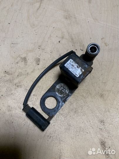 Клапан электромагнитный Mercedes w221