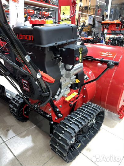 Снегоуборщик гусеничный Elitech