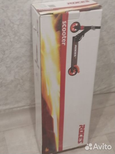 Самокат Roces scooter