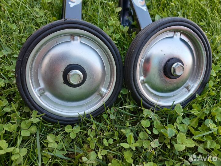 Колеса дополнительные для детского велосипеда