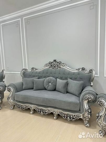 Диван и 2 кресла