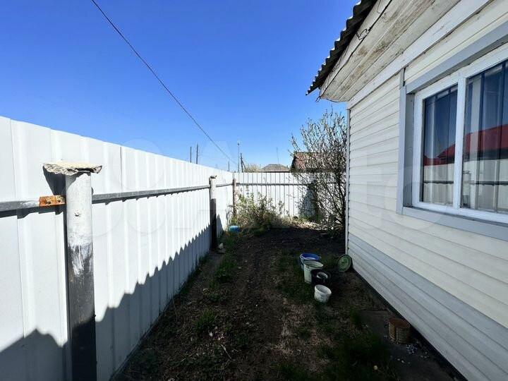 Дом 30,3 м² на участке 2 сот.