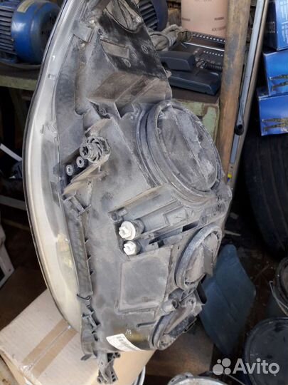 Фара правая mercedes 221