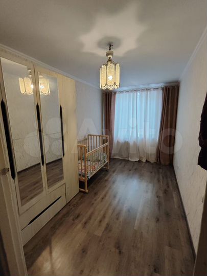 4-к. квартира, 60 м², 5/5 эт.