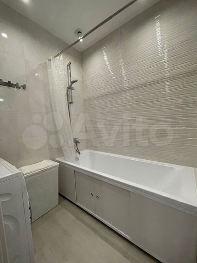 2-к. квартира, 52 м², 3/16 эт.