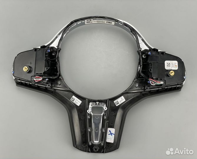 BMW G30 накладка на руль