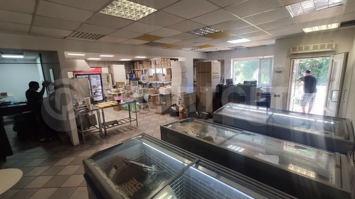 Продам помещение свободного назначения, 150.9 м²