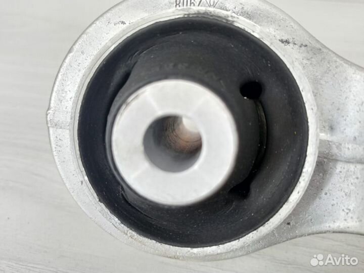 Рычаги передние нижние комплект Audi A6 C6