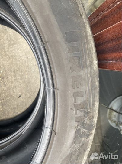 Pirelli Chrono 295/40 R21 ZR