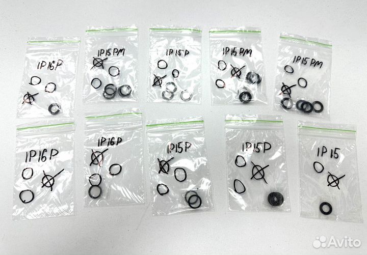 Стекло камеры iPhone 15 Pro/ 15 Pro Max/ 16 Pro