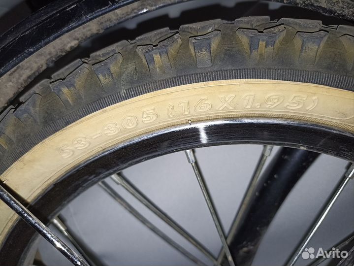 Детский велосипед 16