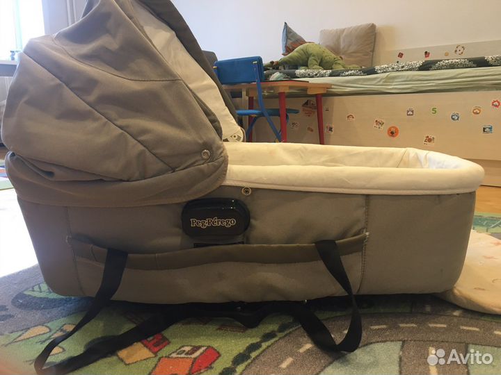 Люлька-переноска Peg Perego Culla Auto