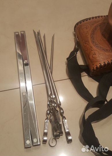 Шашлычный набор в кожаном колчане с фляжкой