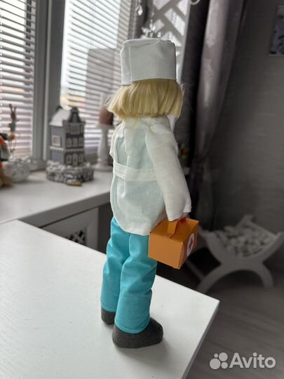Кукла врач ручная работа