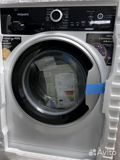 Стиральная машина hotpoint ariston 7кг Новая