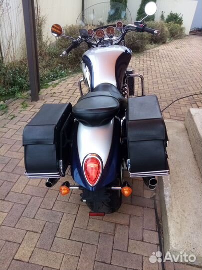 Продаю треумф рокет 3