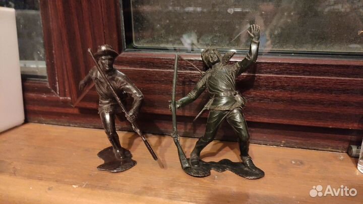 Фигурки скаутов СССР