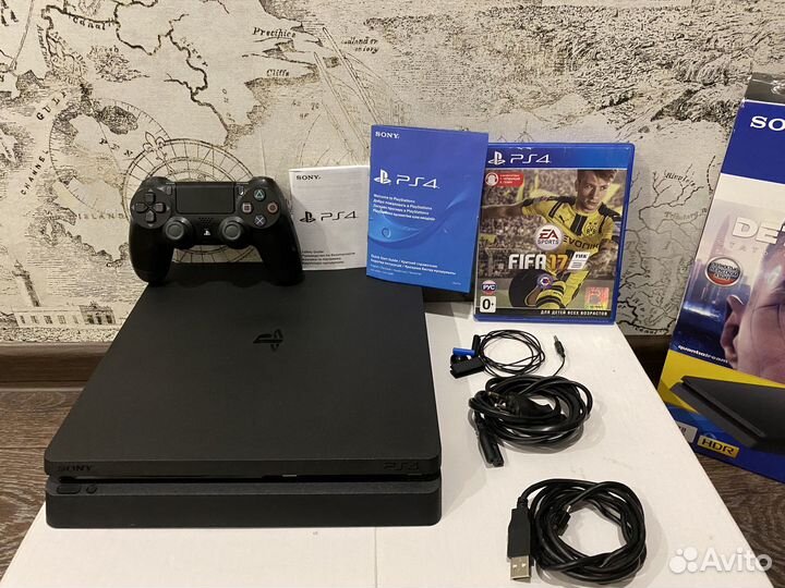Sony Playstation 4 Slim 1TB+FIFA 17