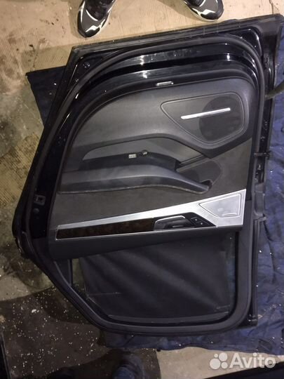 Дверь правая задняя Audi A8 S8 D4 2010-2017