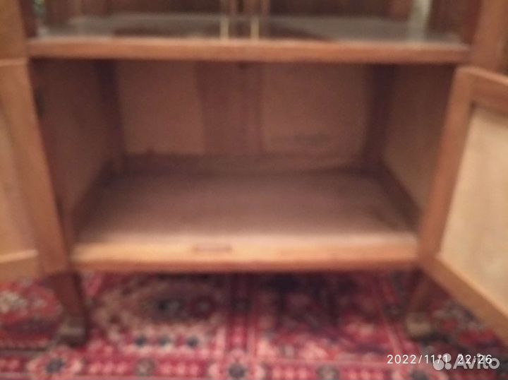 Тумба антикварная модерн