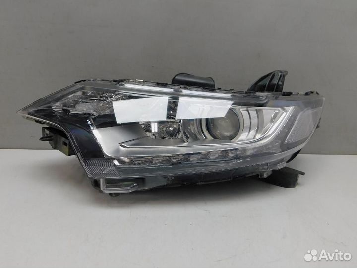 Фара левая Mitsubishi Outlander
