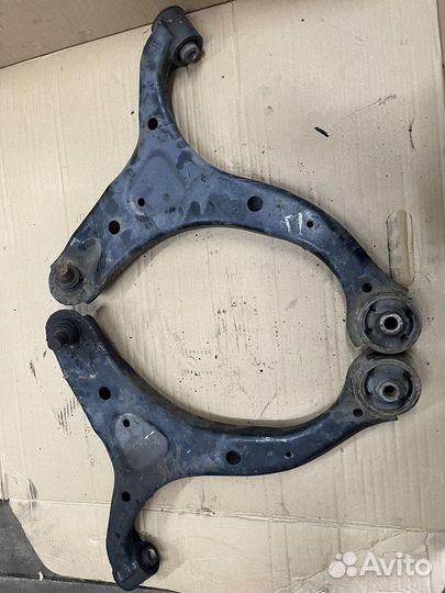 Рычаг передний левый правый Hyundai Santa Fe 2 CM