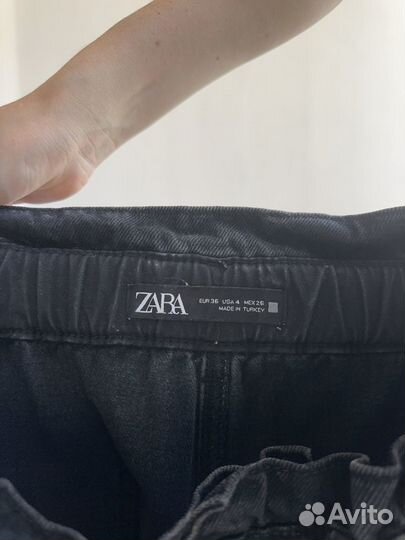 Джинсы чиносы zara