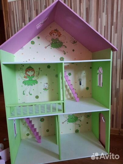 Домик кукольный