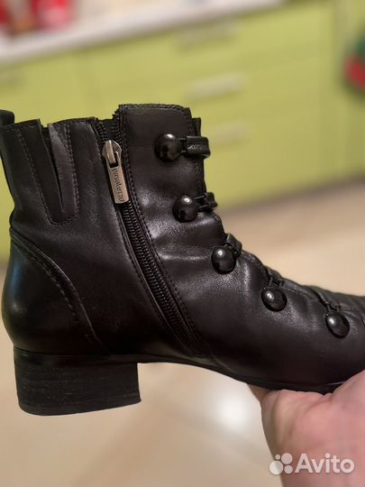 Полусапоги весенние