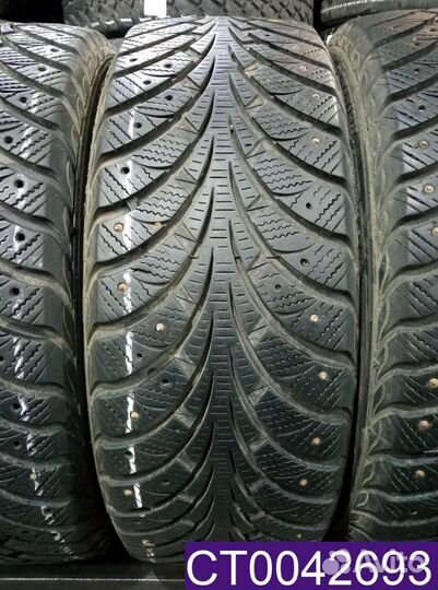 Goodyear UltraGrip Extreme 205/55 R16 96T