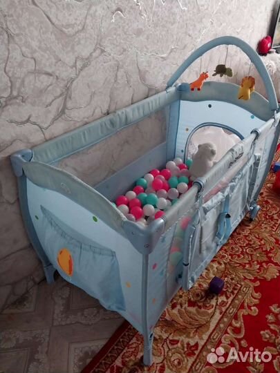 Детская кроватка манеж