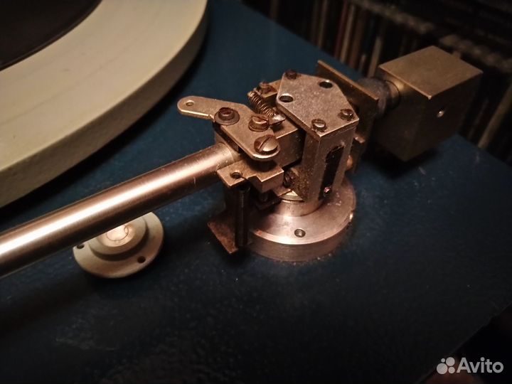 Проигрыватель студийный neumann- EMT -VEB T-146