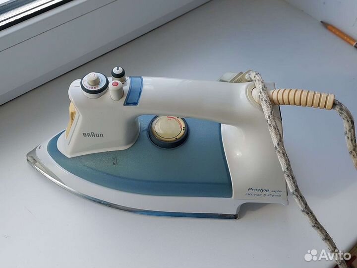 Утюг Braun