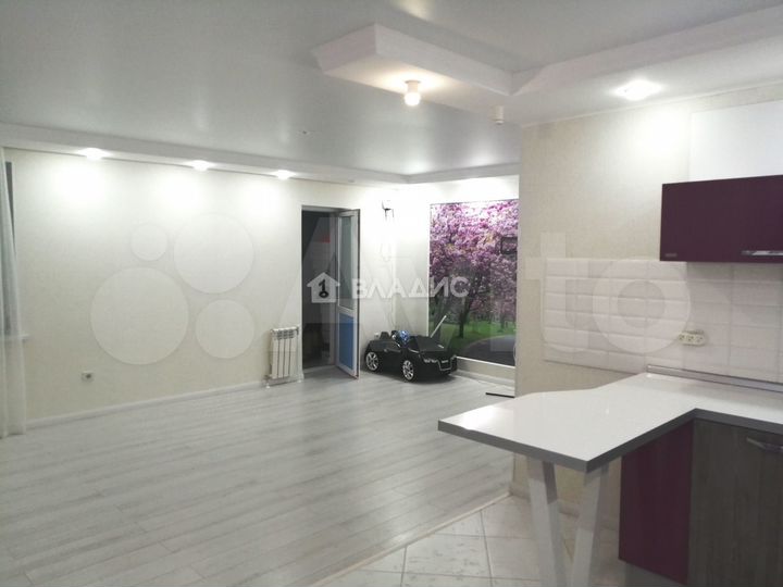 2-к. квартира, 88 м², 10/17 эт.