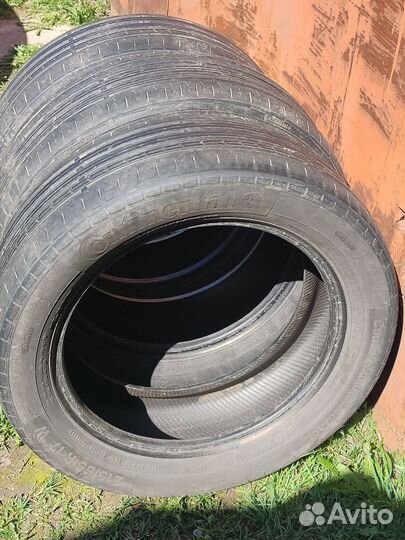 Continental ContiPremiumContact 5 215/55 R17 94W