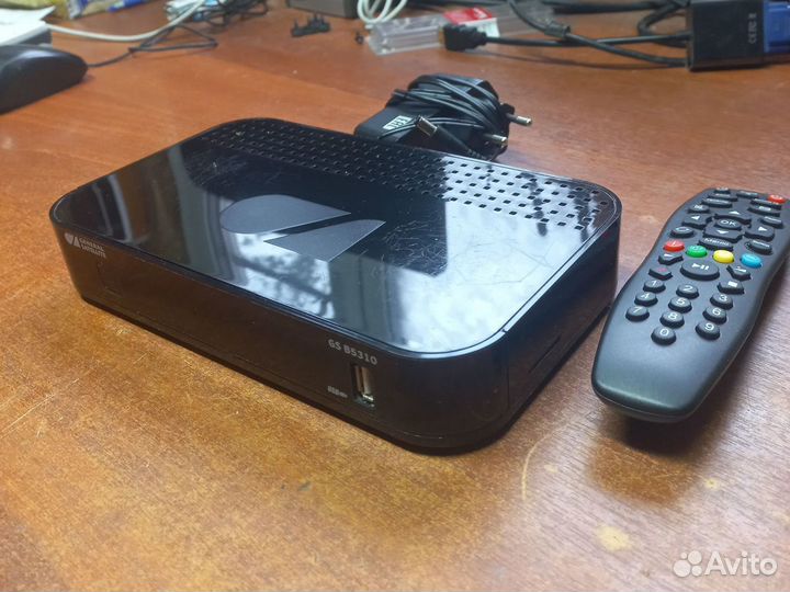 Приемник триколор HD с оплатой б/у