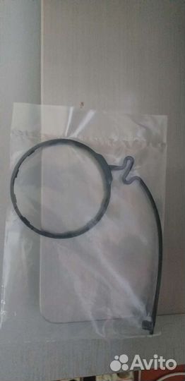 Поводок крышки бензобака камри 50