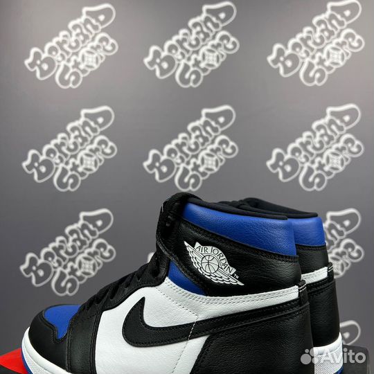 Кроссовки Nike Air Jordan 1 Retro